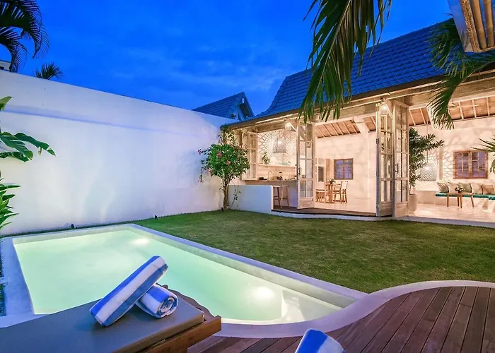 Arya Large 200sqm 2br Pool Bumbak Villa Canggu (Bali)