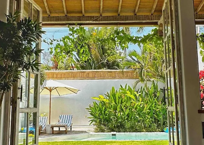 Arya Large 200sqm 2br Pool Bumbak