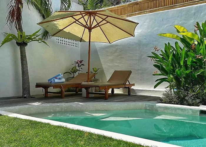 Villa Arya Large 200sqm 2br Pool Bumbak *