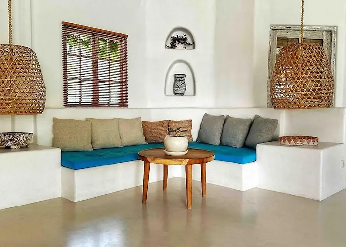 Arya Large 200sqm 2br Pool Bumbak *